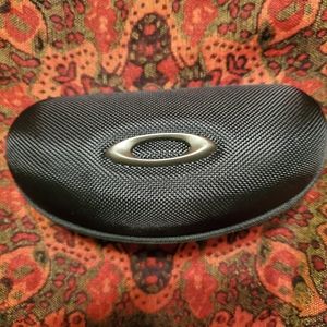 Oakley Zipper case